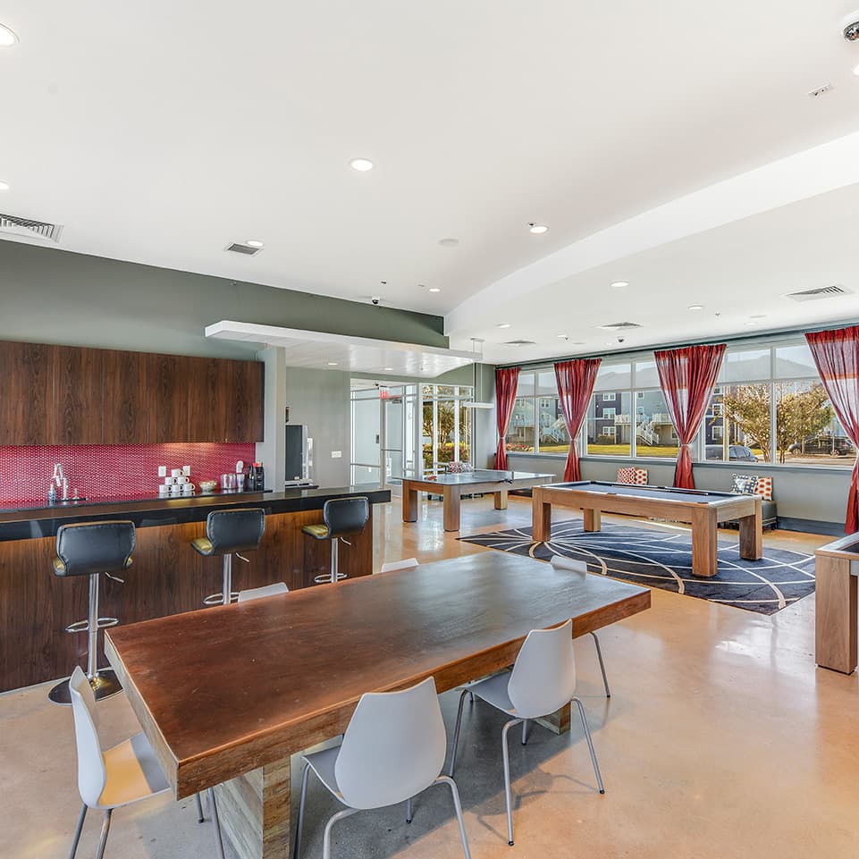 SMTX-Clubroom-1
